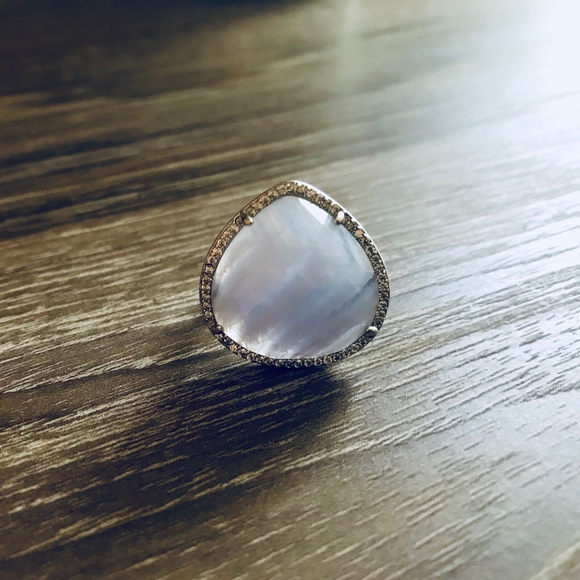 Beautiful Druzy Ring - Picture 1 of 2